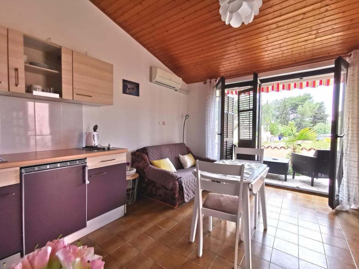 Apartmani Koin Medulin Exterior foto