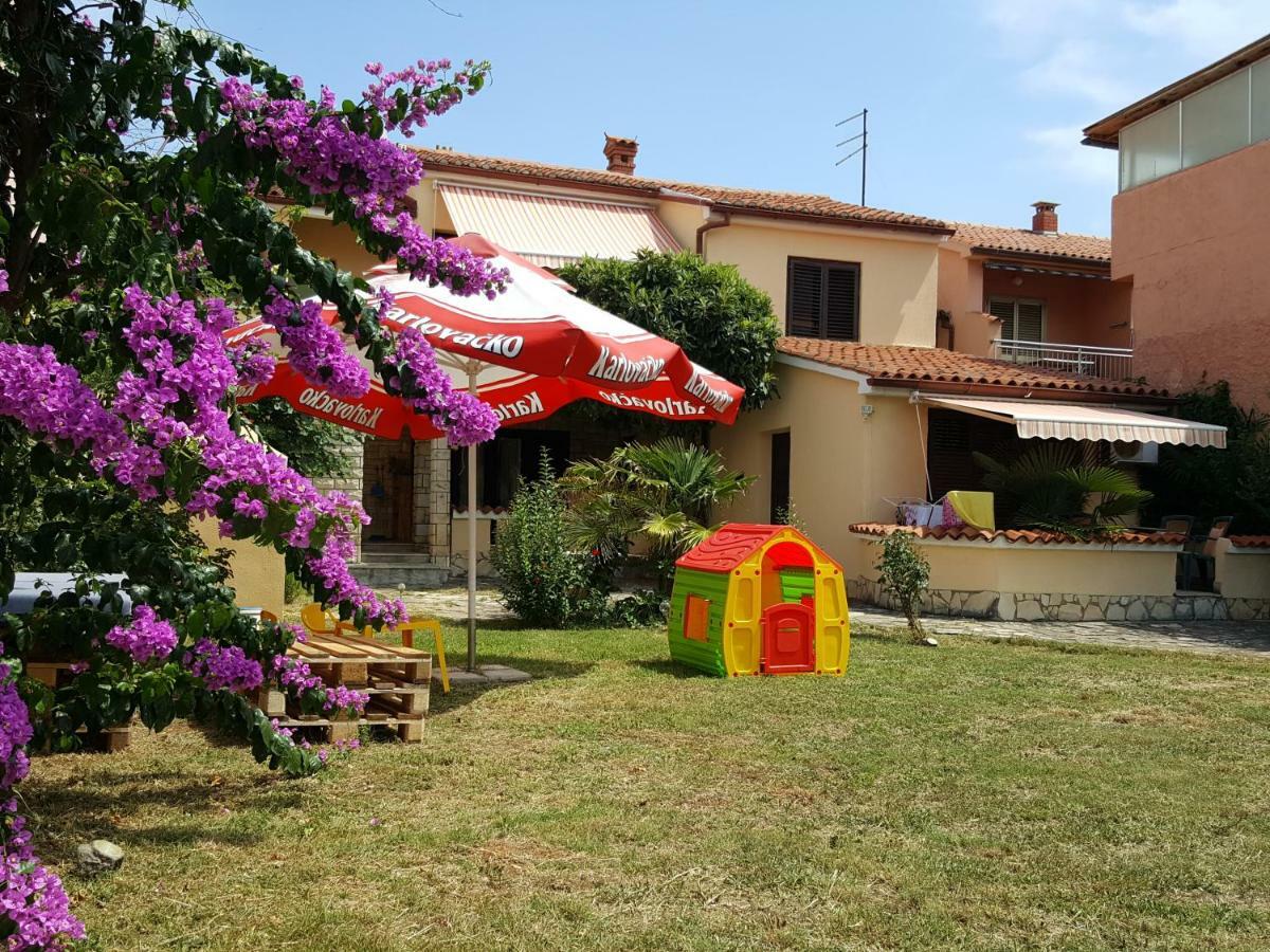 Apartmani Koin Medulin Exterior foto